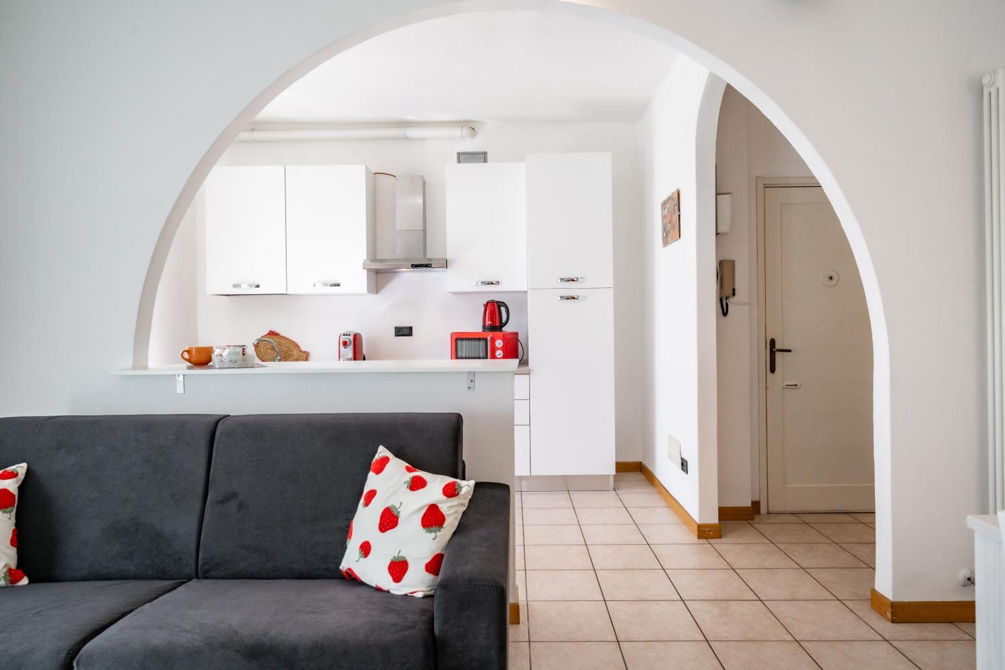 Dolce Teresa Apartment 曼代洛-德尔拉里奥 外观 照片